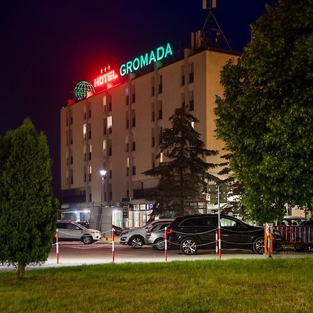 Hotel Gromada Łomża Kültér fotó