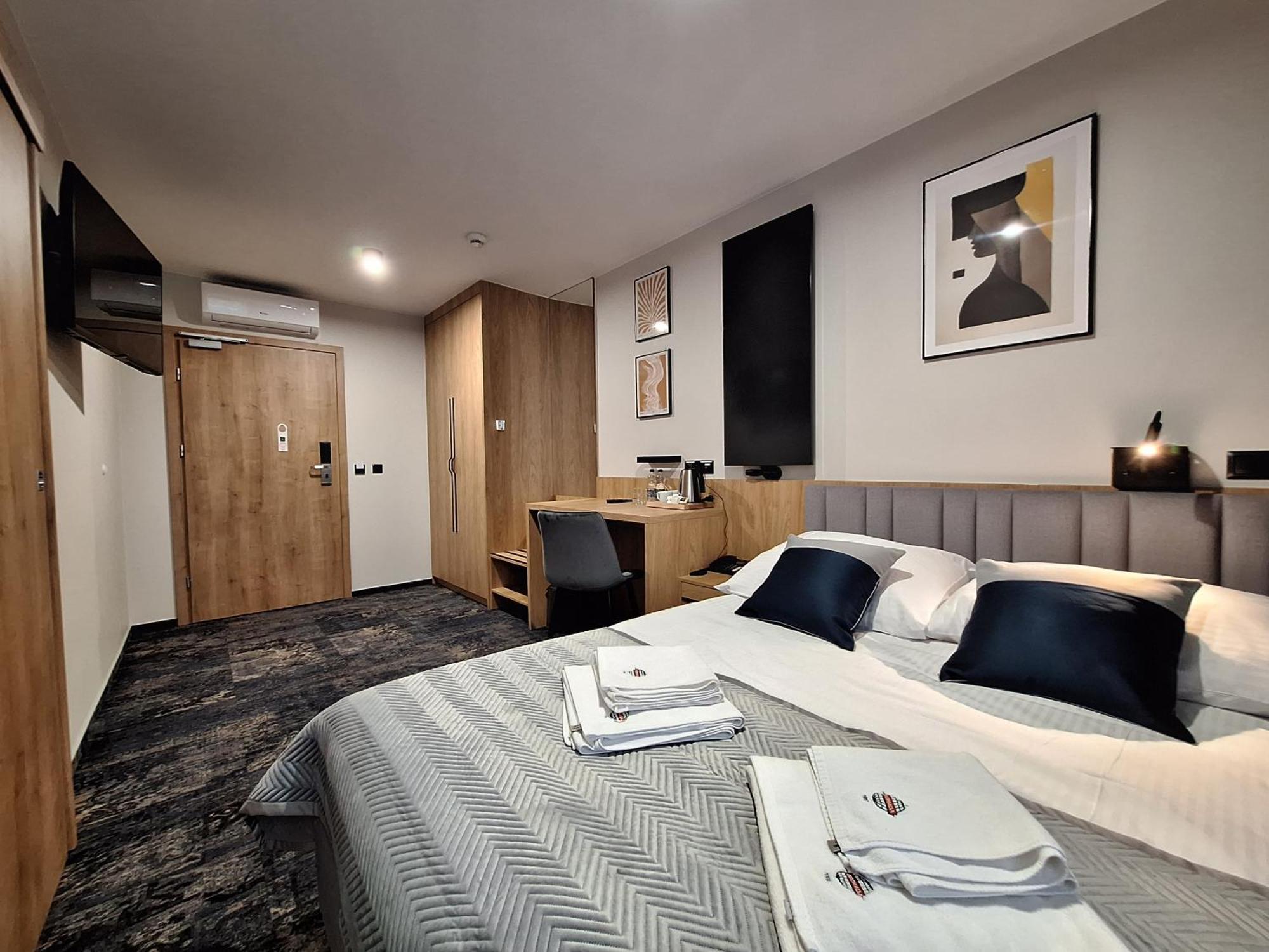 Hotel Gromada Łomża Kültér fotó